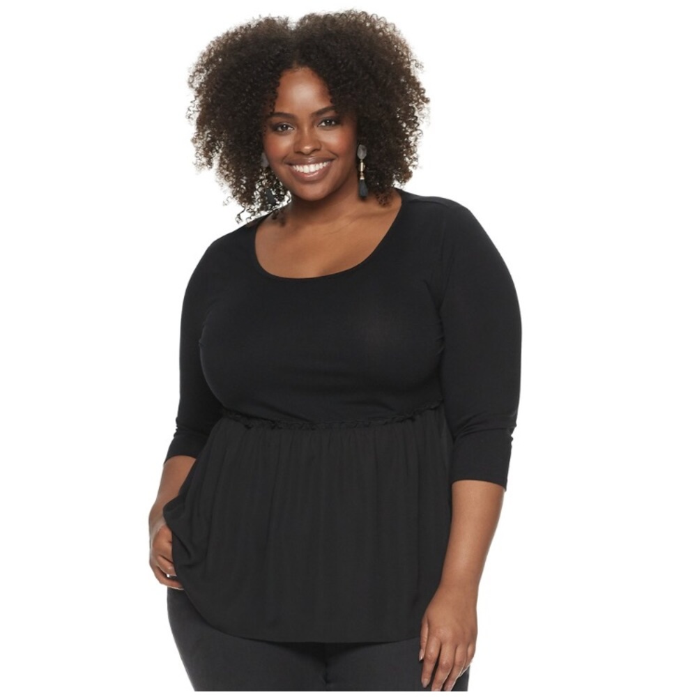 NWT EVRI Peplum Top